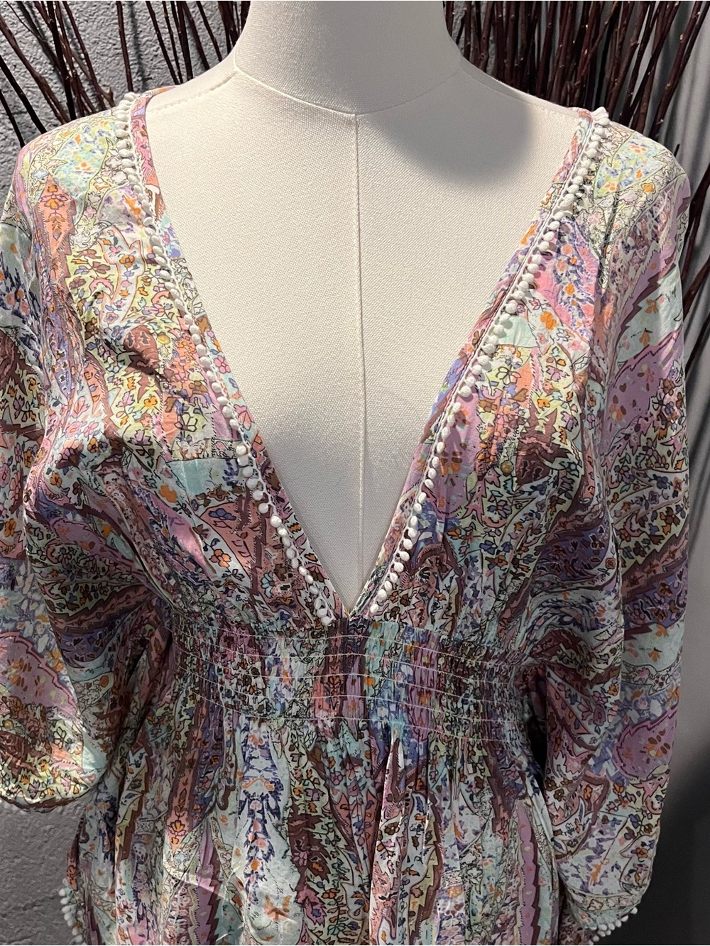 🌸VICTORIA SECRET BEACH KAFTAN PASTEL FLORAL SIZE LARGE🌸 - Picture 3 of 6
